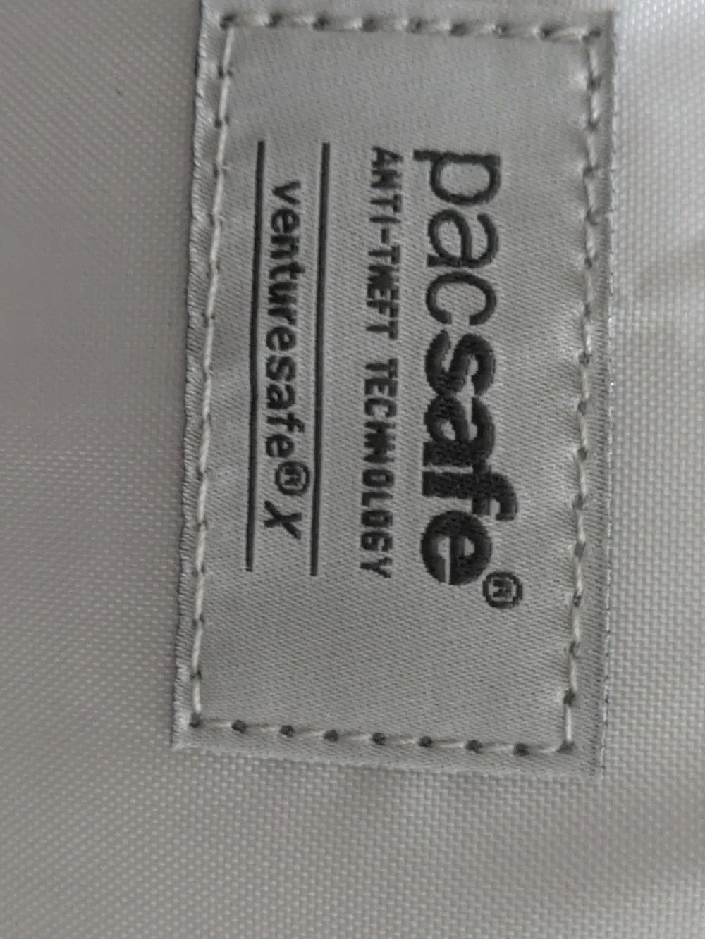 Pacsafe brand new